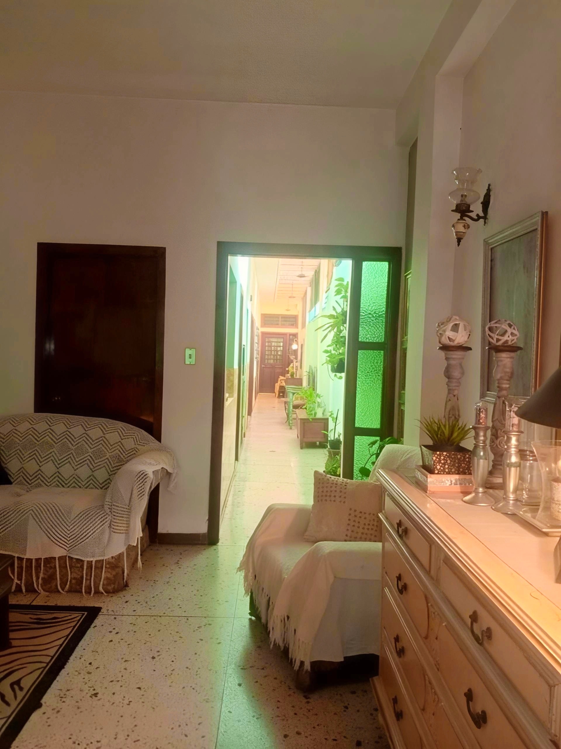 Casa en Venta | Santa Rosa Valencia a 150m Estación Michelena - Cerca de Zona Comercial - foto 2